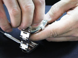 n10 we repair watches