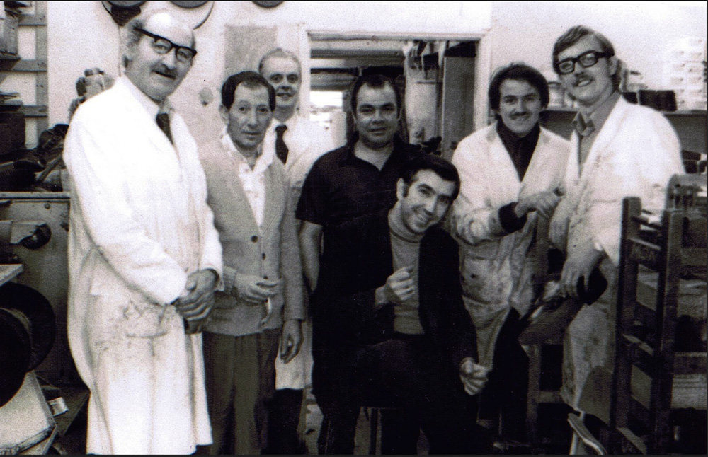 Traditional orthopaedic footwear workshop using handcrafting methods